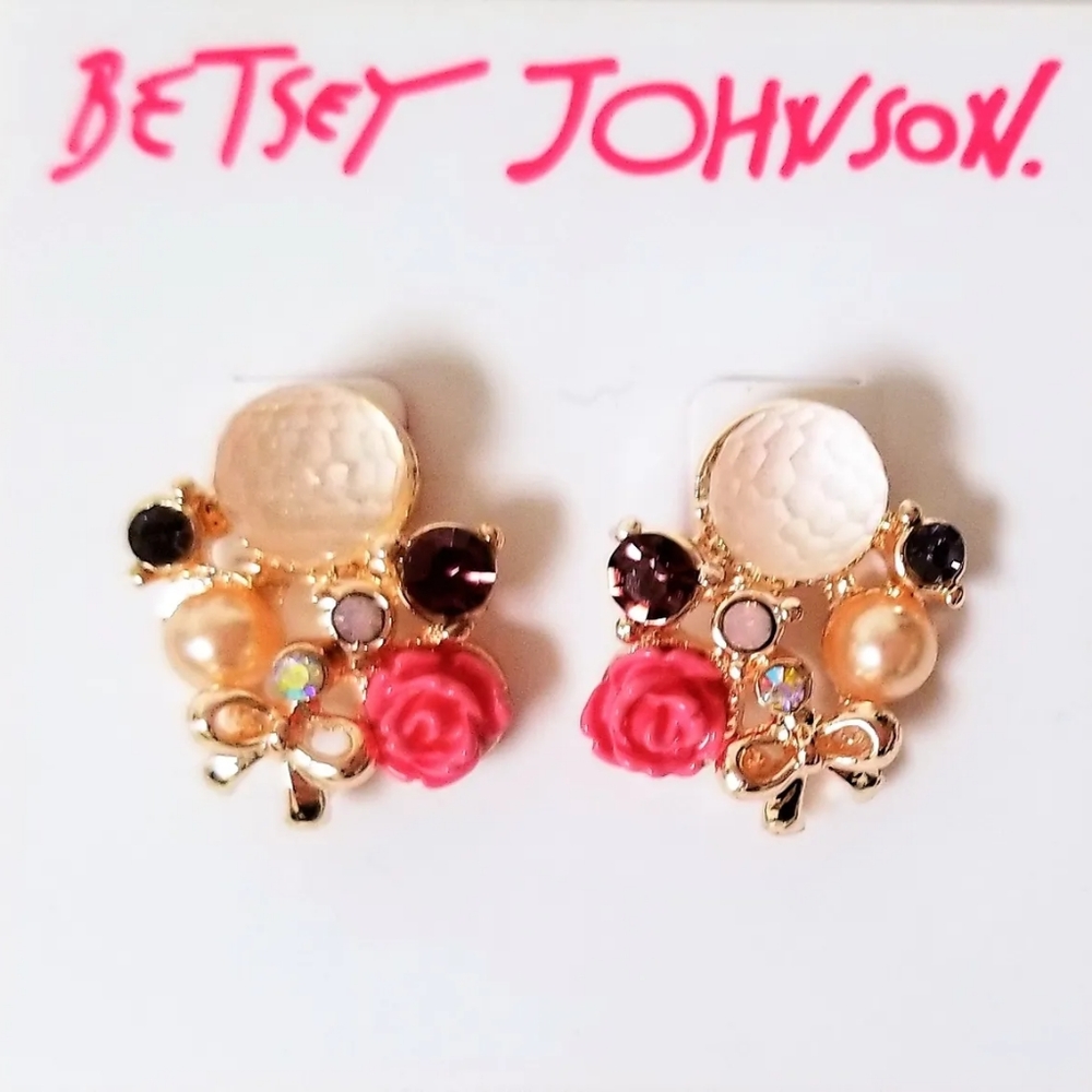 BETSEY JOHNSON floral, sparkly earrings